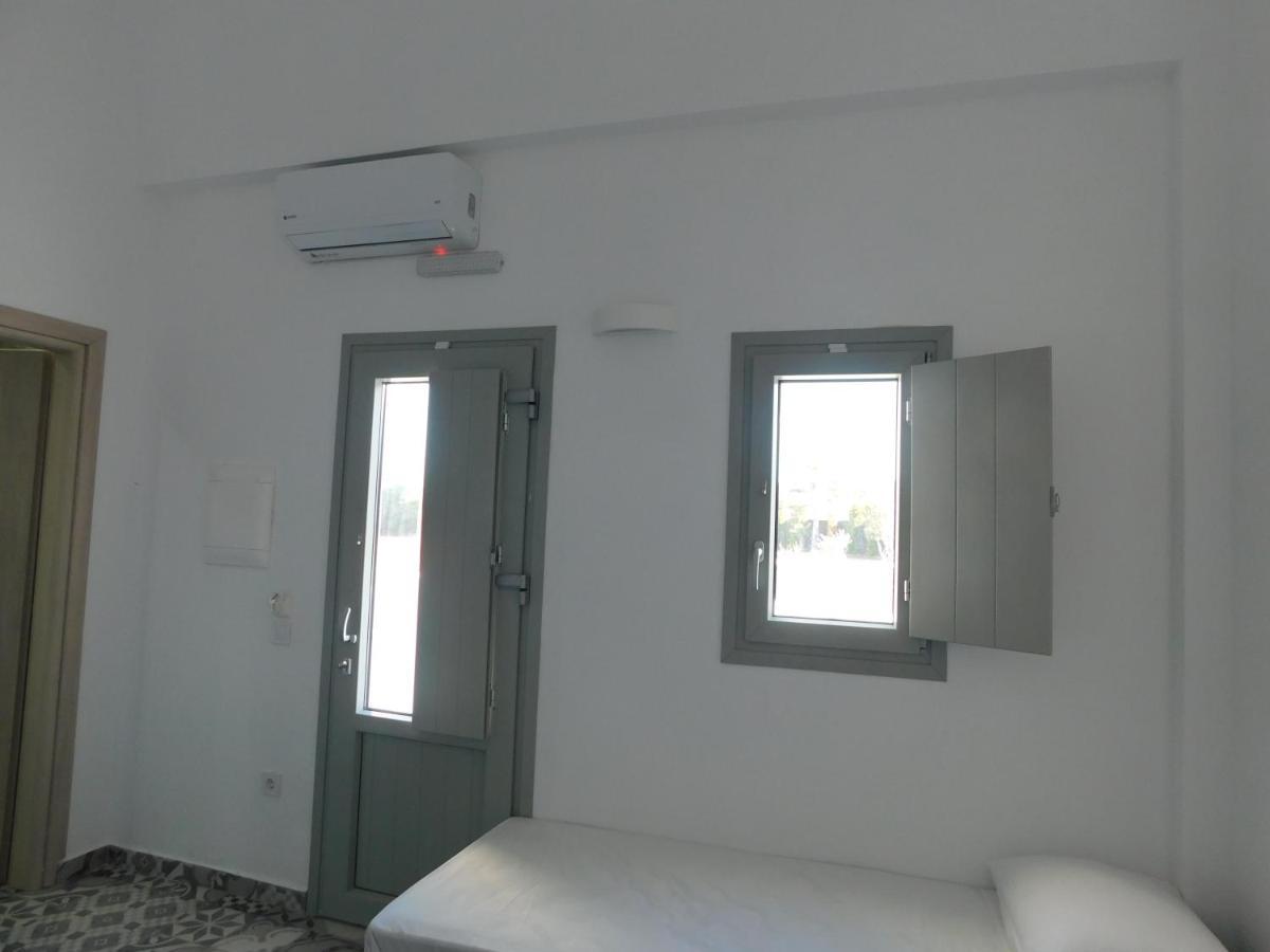 Fira Veronica Rooms Imerovigli (Santorini) Exterior photo